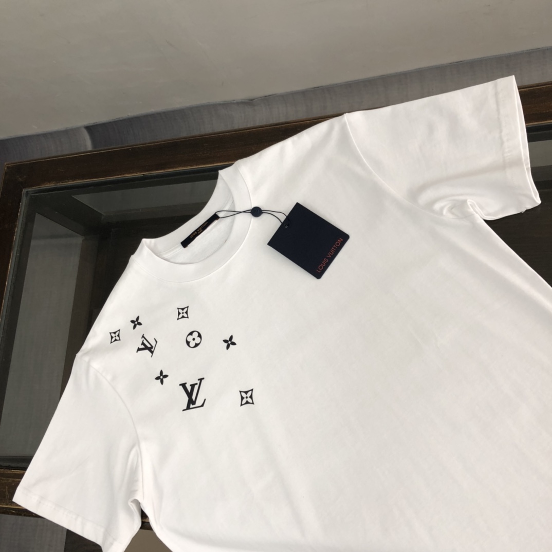 【LOUIS VUITTON旗艦店】ルイヴィトン 半袖Tシャツ ご好評に付き再入荷！