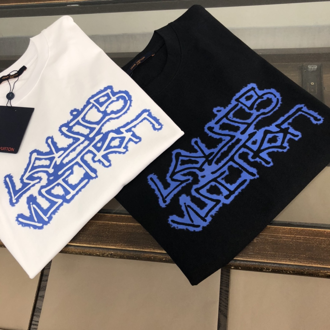 【LOUIS VUITTON旗艦店】ルイヴィトン 半袖Tシャツ ご好評に付き再入荷！