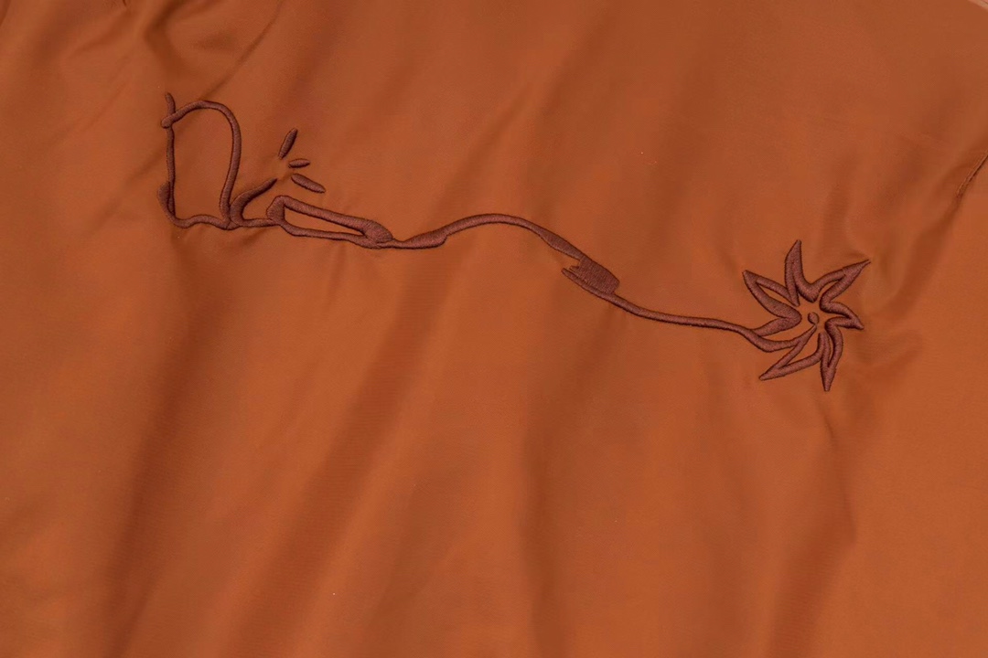 【DIOR公式旗艦店】ディオール ジャケット ご好評に付き再入荷！