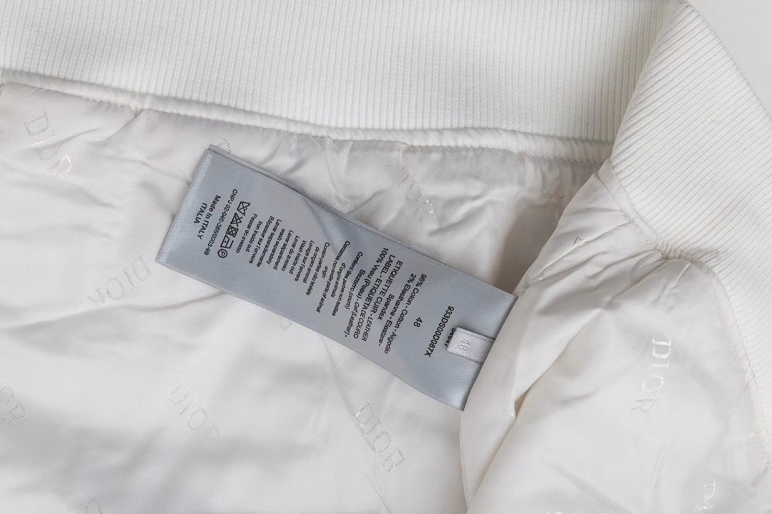 【DIOR公式旗艦店】ディオール ジャケット 綿入り ご好評に付き再入荷！