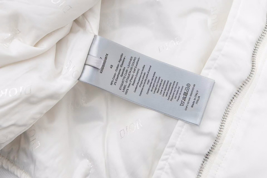 【DIOR公式旗艦店】ディオール ジャケット 綿入り ご好評に付き再入荷！