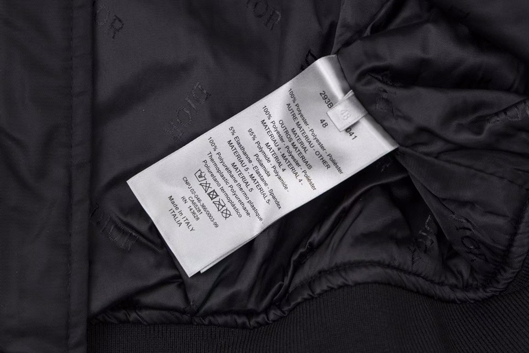 【DIOR公式旗艦店】ディオール ジャケット 綿入り ご好評に付き再入荷！