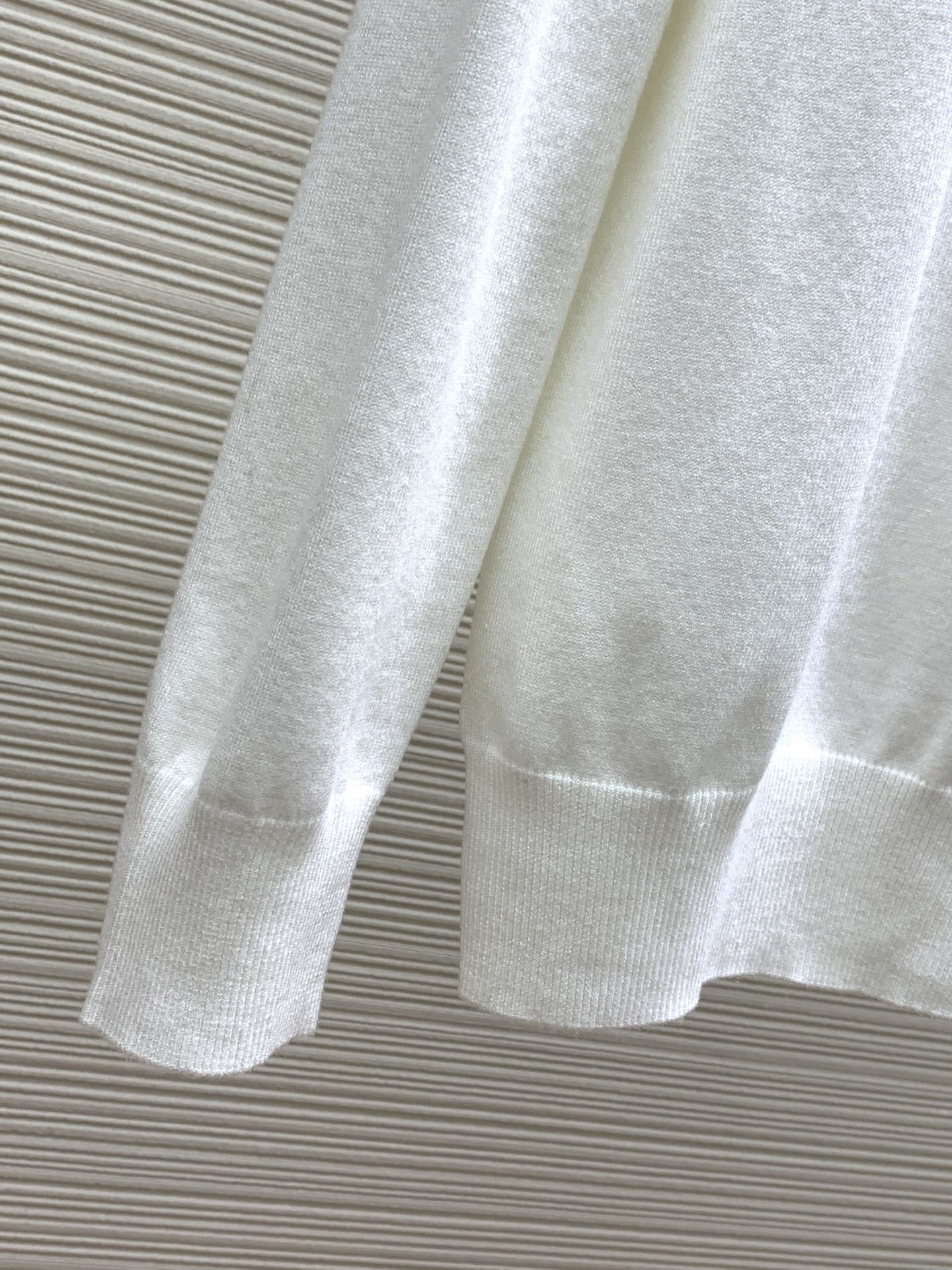 【FENDI旗艦店】フェンディ セーター ご好評に付き再入荷！