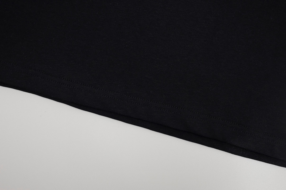【BURBERRY旗艦店】バーバリー 半袖Tシャツ ご好評に付き再入荷！
