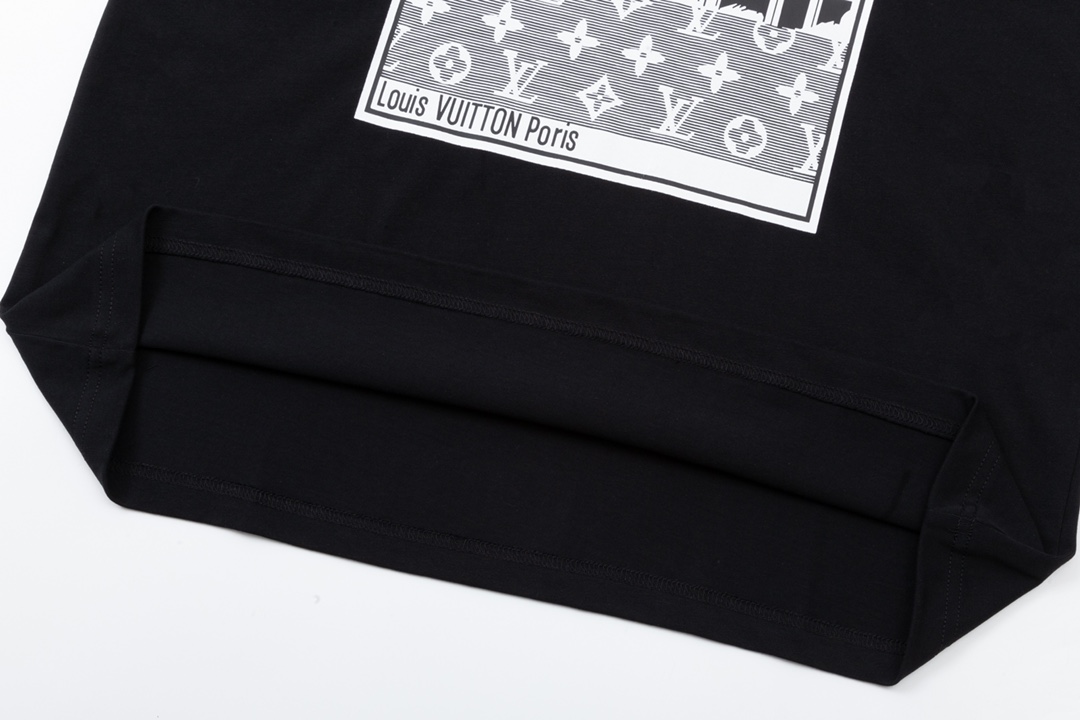 【LOUIS VUITTON】ルイヴィトン 半袖Tシャツ 男女兼用、ご好評に付き再入荷！