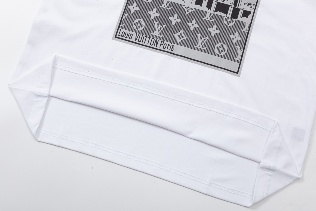 【LOUIS VUITTON】ルイヴィトン 半袖Tシャツ 男女兼用、ご好評に付き再入荷！