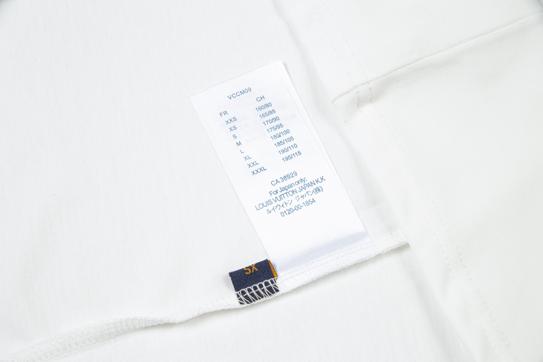 【LOUIS VUITTON】ルイヴィトン 半袖Tシャツ 男女兼用、ご好評に付き再入荷！
