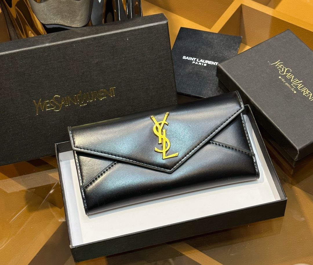 【SAINT LAURENT】【大人気定番商品♪】イヴサンローラン 3点セット