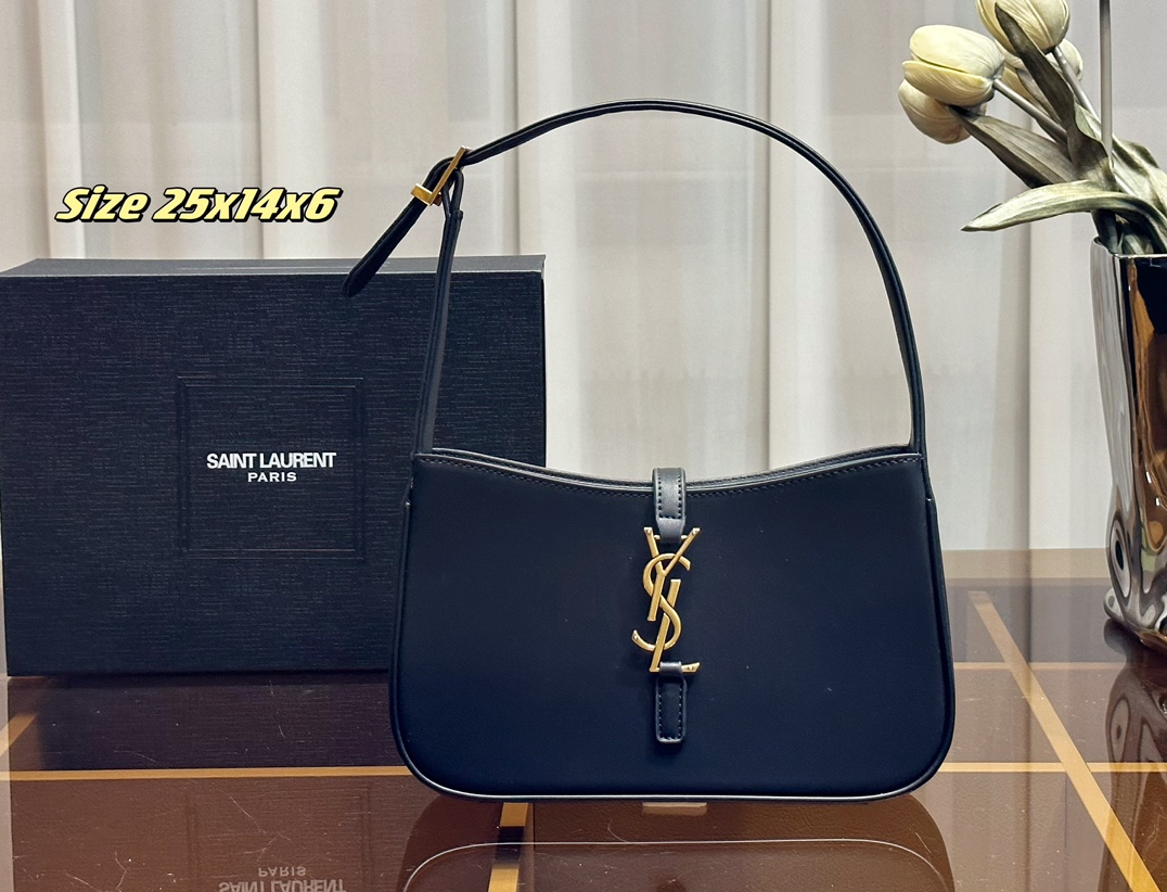 【SAINT LAURENT】【大人気定番商品♪】イヴサンローラン 3点セット