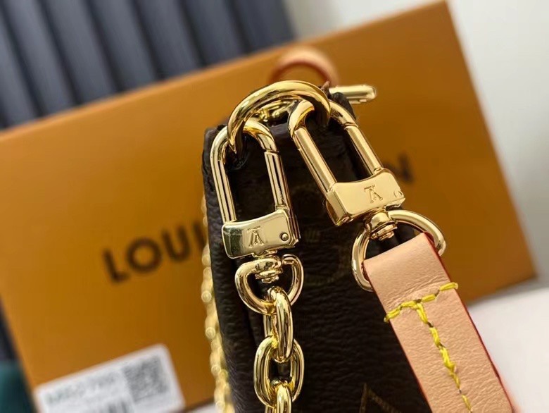 LOUIS VUITTON ルイヴィトン POCHETTE ACCESSOIRES M82766