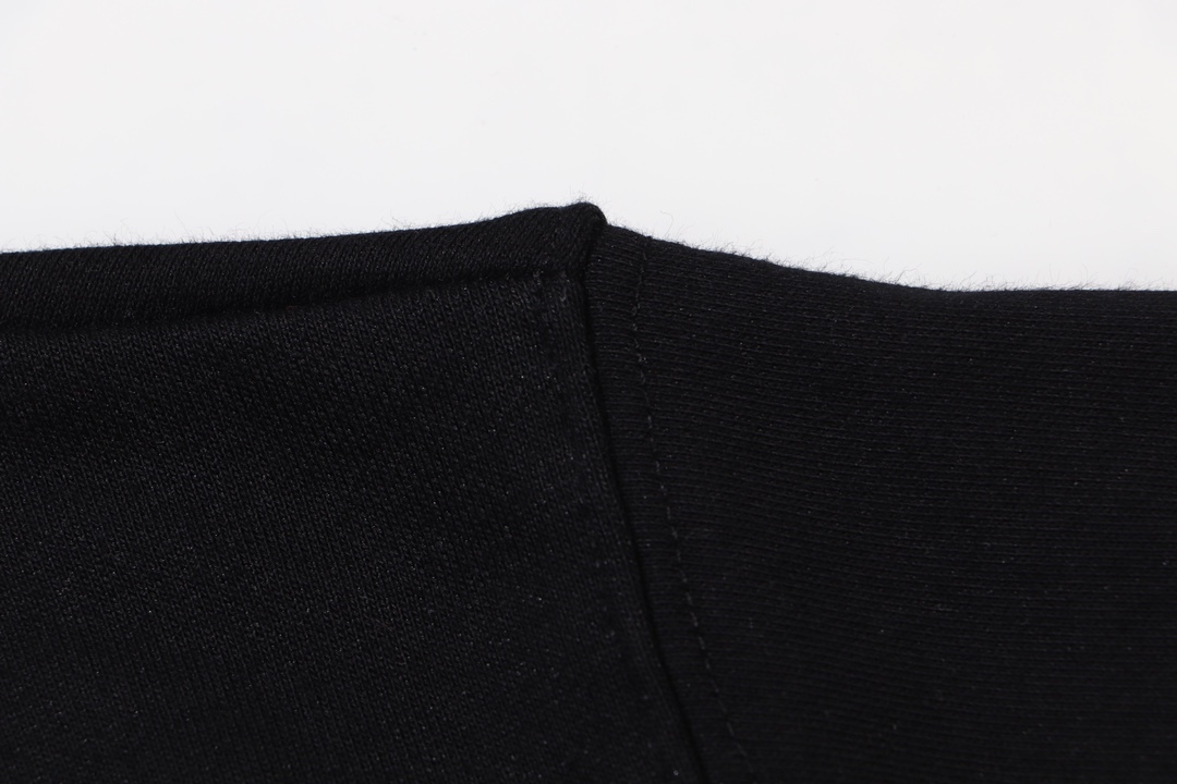 【CELINE旗艦店】パーカー★男女兼用★ご好評に付き再入荷！