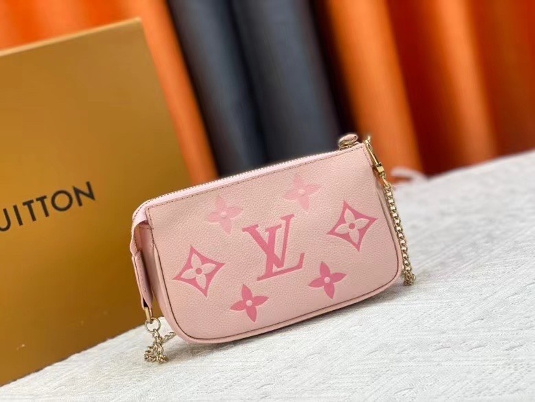 LOUIS VUITTON ルイヴィトン MINI POCHETTE ACCESSOIRES M80501