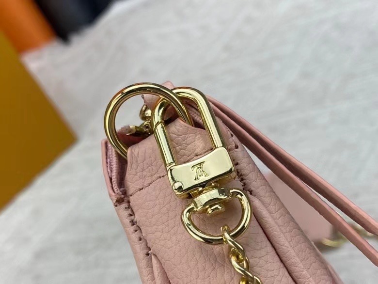 LOUIS VUITTON ルイヴィトン MINI POCHETTE ACCESSOIRES M80501