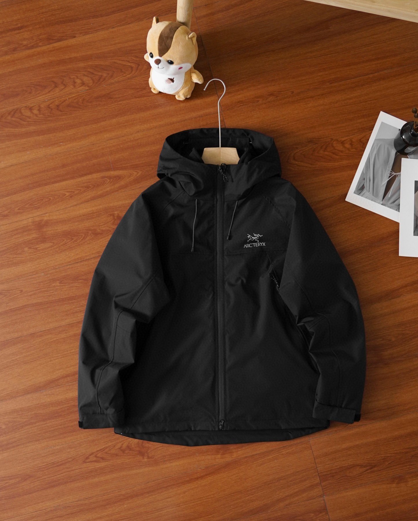 【ARC'TERYX旗艦店】SOLANOHOODY ジャケット ご好評に付き再入荷！