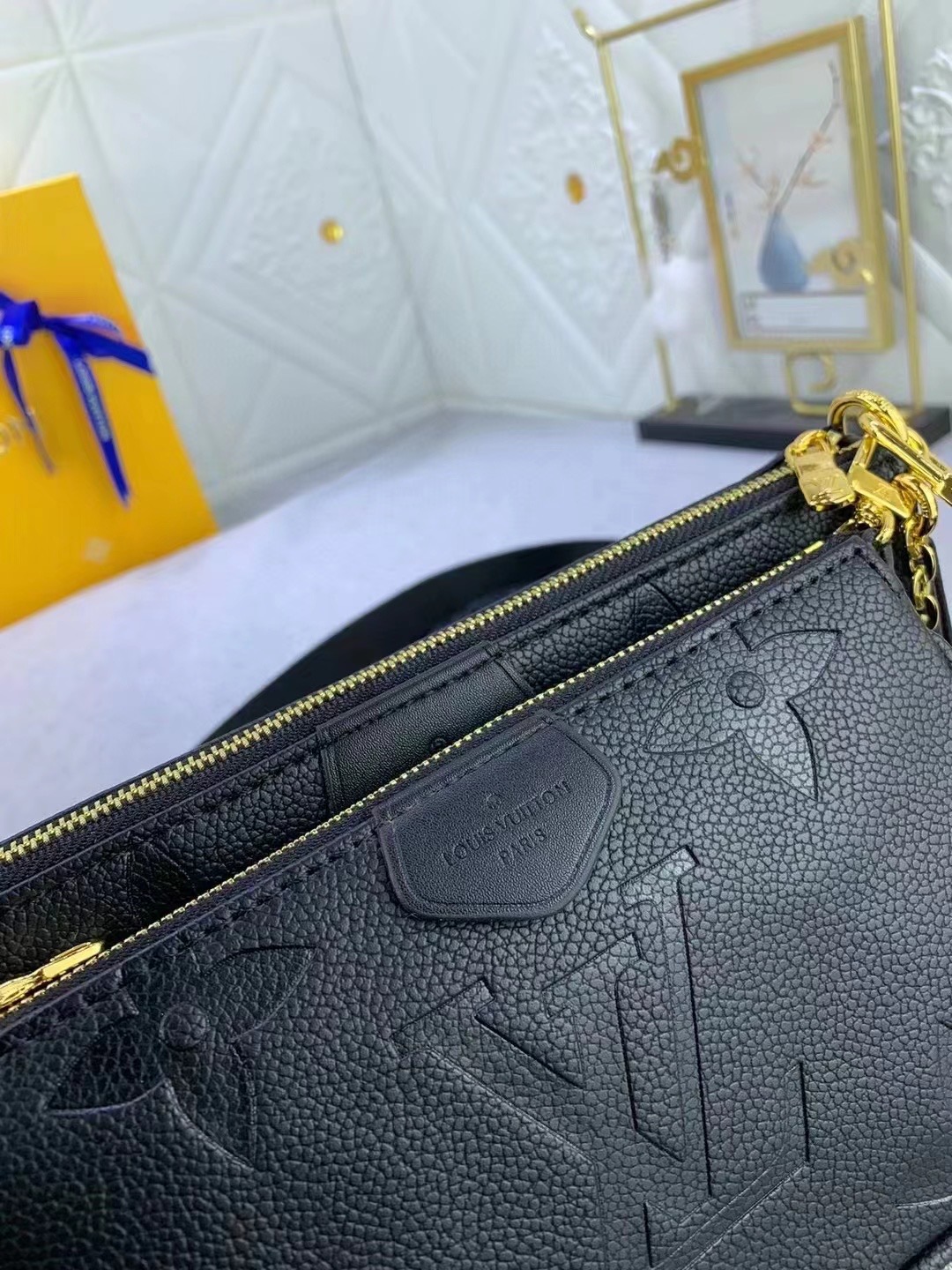 LOUIS VUITTON ルイヴィトン 3点セットのバッグ M44823