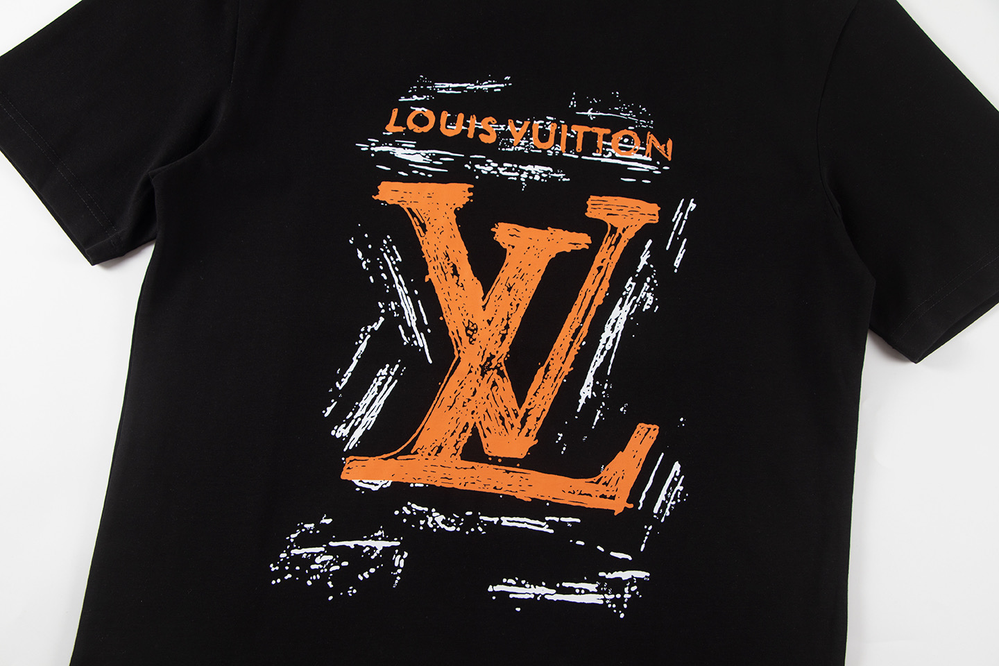 【LOUIS VUITTON旗艦店】ルイヴィトン 半袖Tシャツ ご好評に付き再入荷！