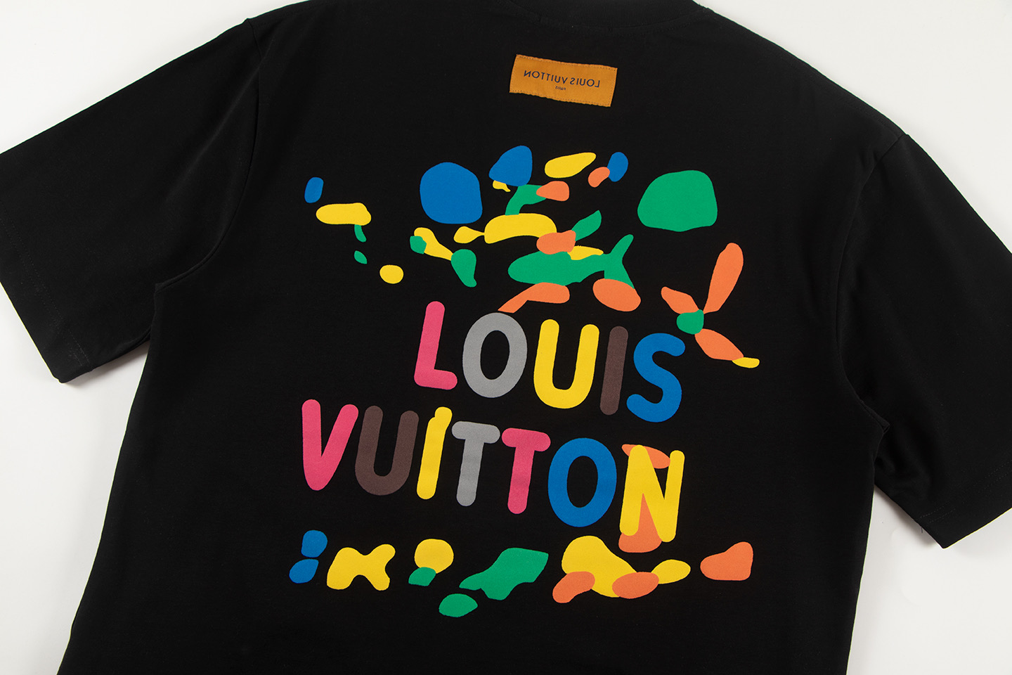 【LOUIS VUITTON旗艦店】ルイヴィトン 半袖Tシャツ ご好評に付き再入荷！