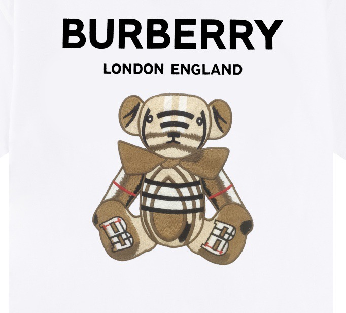 【BURBERRY旗艦店】バーバリー 半袖Tシャツ ご好評に付き再入荷！