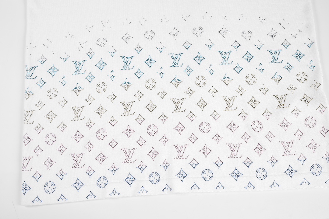 【LOUIS VUITTON】ルイヴィトン 半袖Tシャツ 男女兼用、ご好評に付き再入荷！