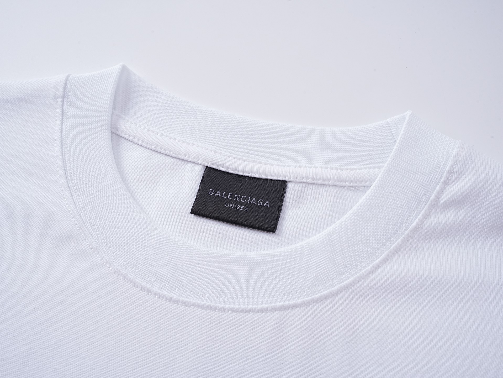 【BANELCIAGA旗艦店】バレンシアガ 半袖Tシャツ ご好評に付き再入荷！