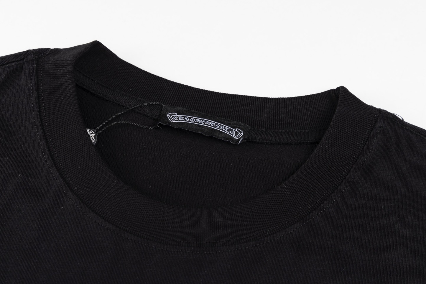 【CHROME HEARTS】（クロムハーツ）半袖Tシャツ、ご好評に付き再入荷！