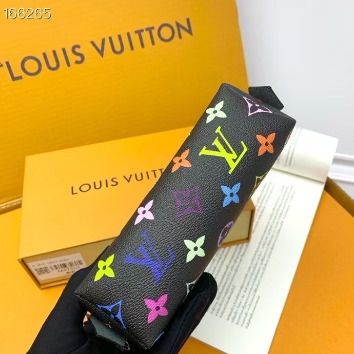 LOUIS VUITTON（ルイヴィトン）Cléa 財布 M47515