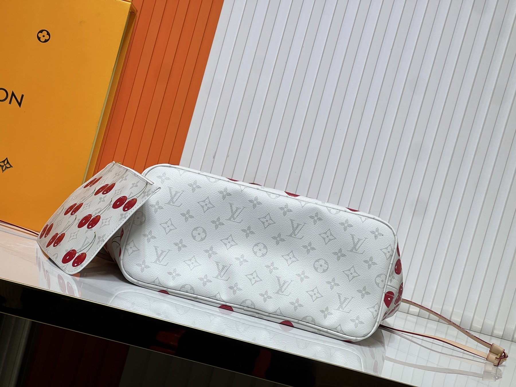 LOUIS VUITTON ルイヴィトン Neverfull 村上隆 ハンドバッグ