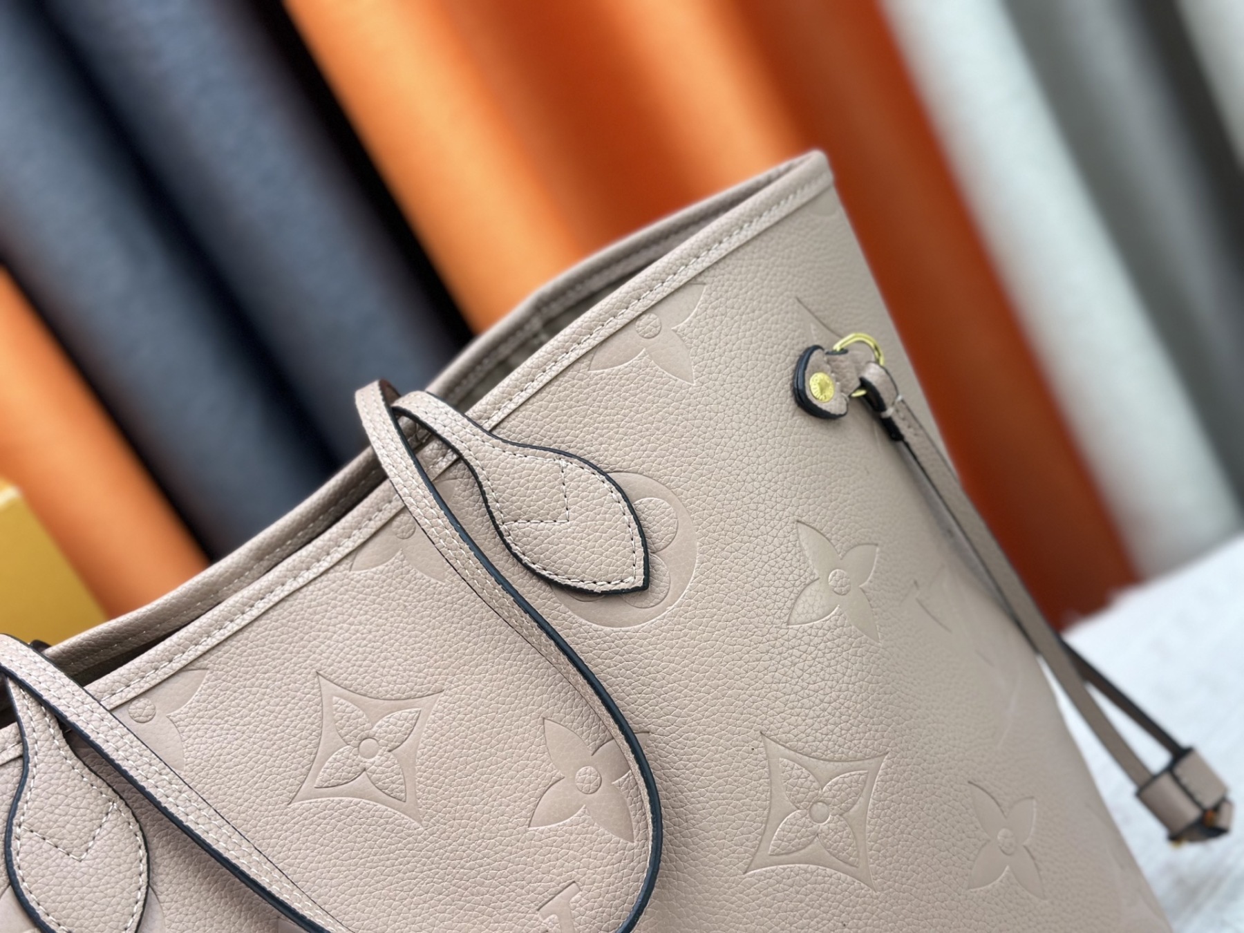 LOUIS VUITTON ルイヴィトン M45686 Neverfull ハンドバッグ