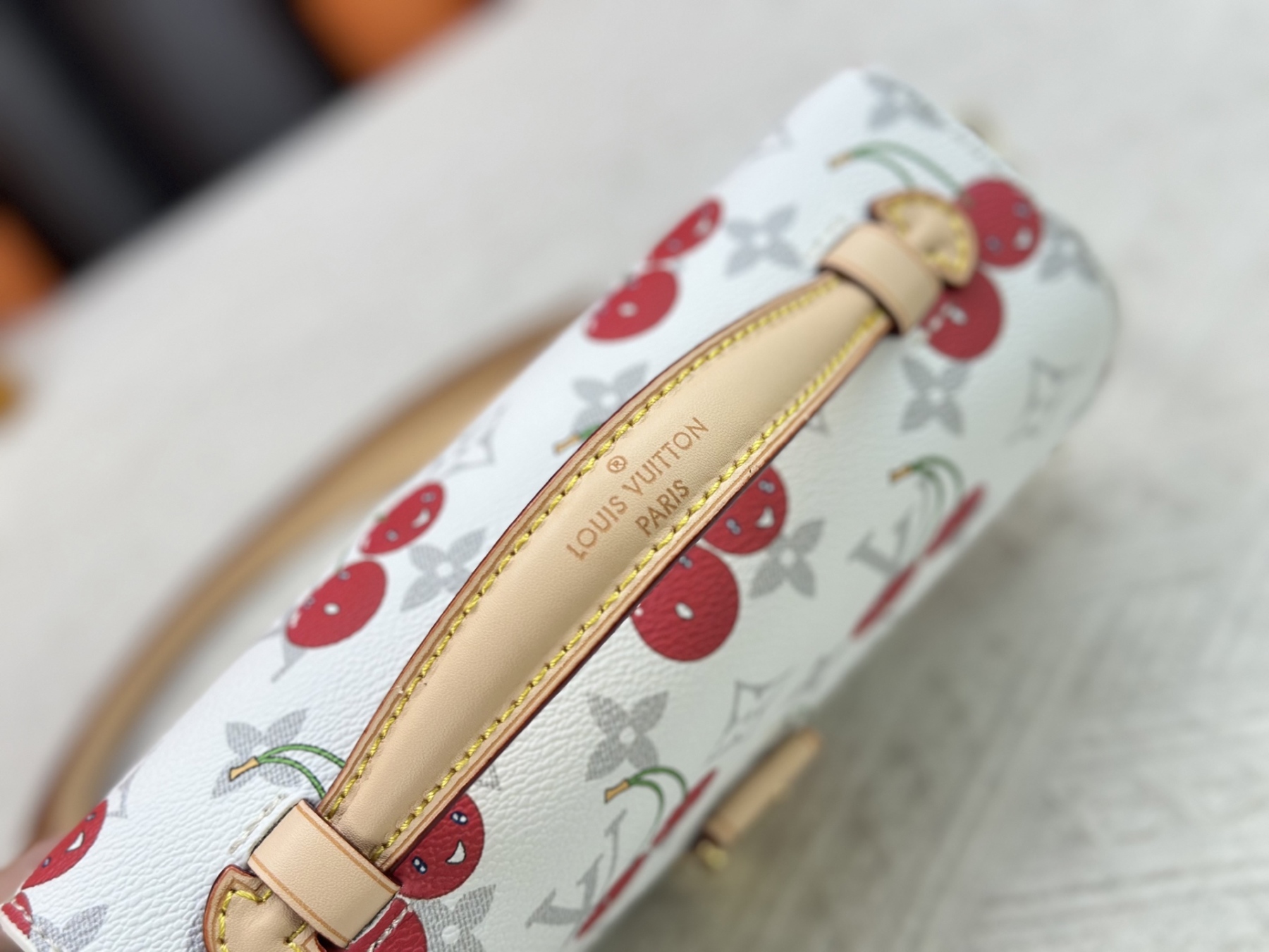 LOUIS VUITTON ルイヴィトン East West Métis メッセンジャーバッグ M14231