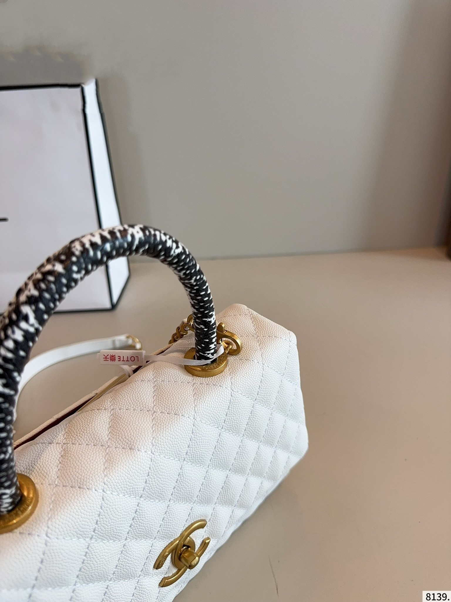 【CHANEL公式旗艦店】シャネル coco handle ハンドバッグ