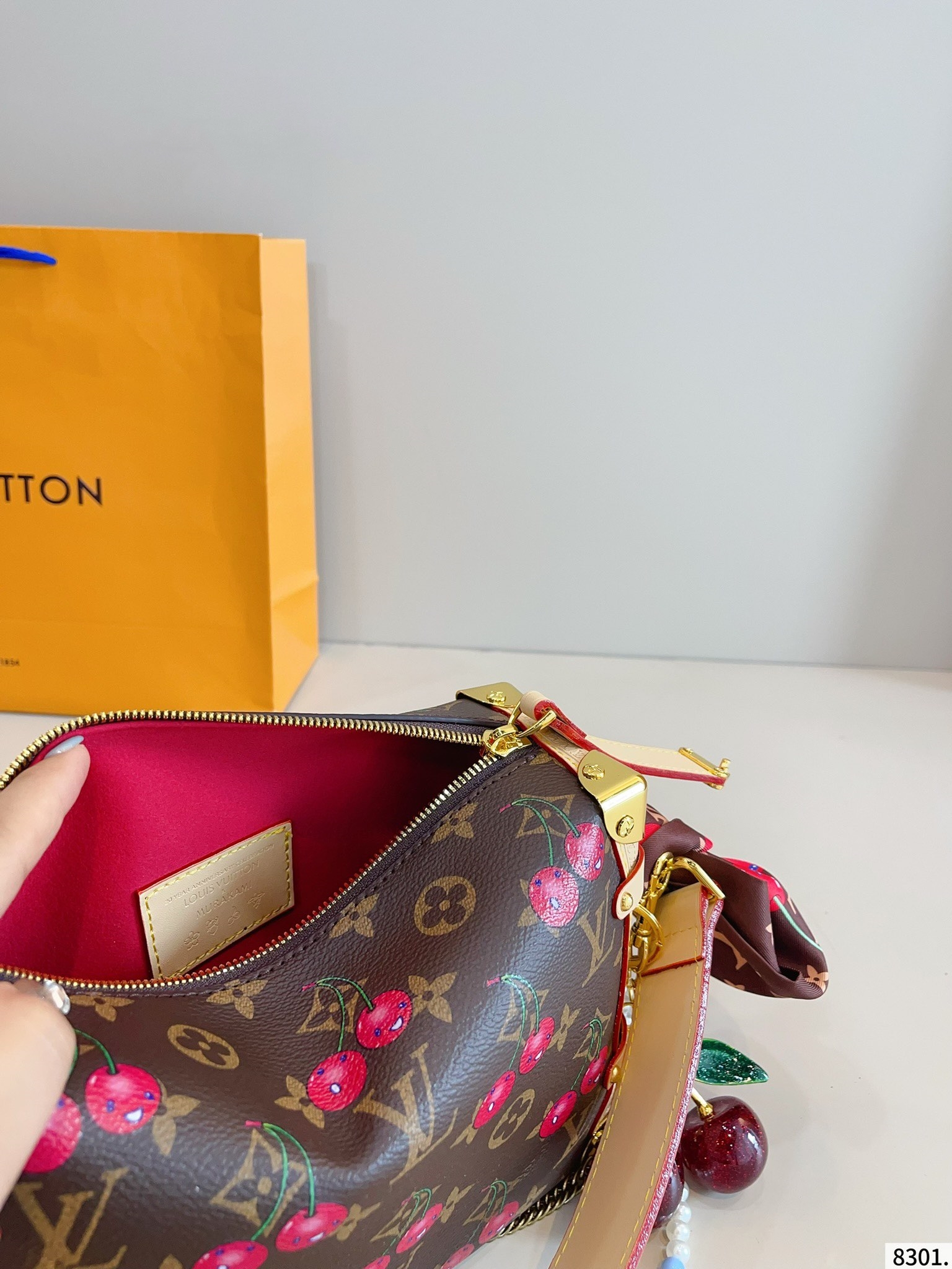 大人気定番商品★LOUIS VUITTON ルイヴィトン SIDE TRUNK ショルダーバッグ