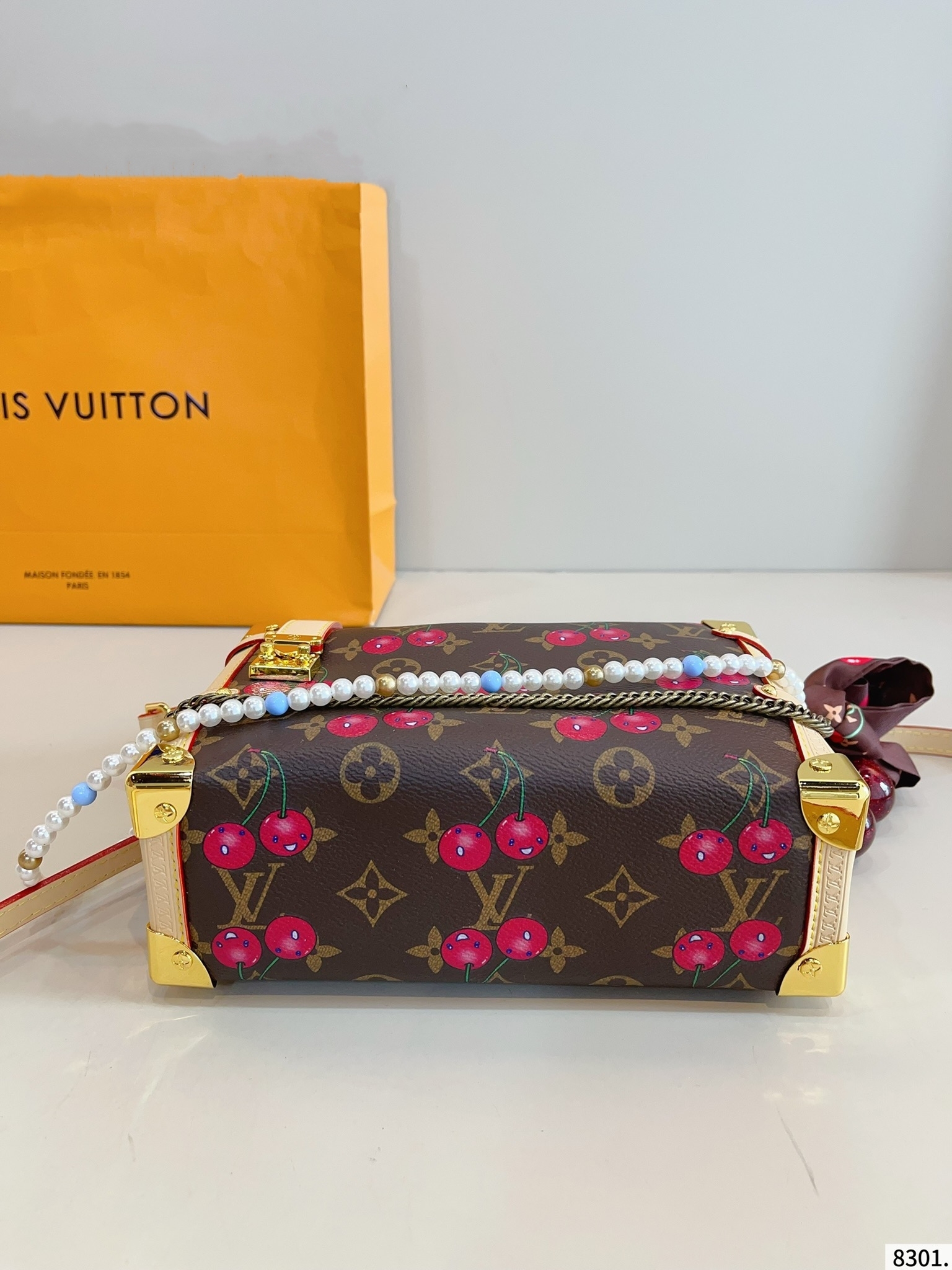 大人気定番商品★LOUIS VUITTON ルイヴィトン SIDE TRUNK ショルダーバッグ