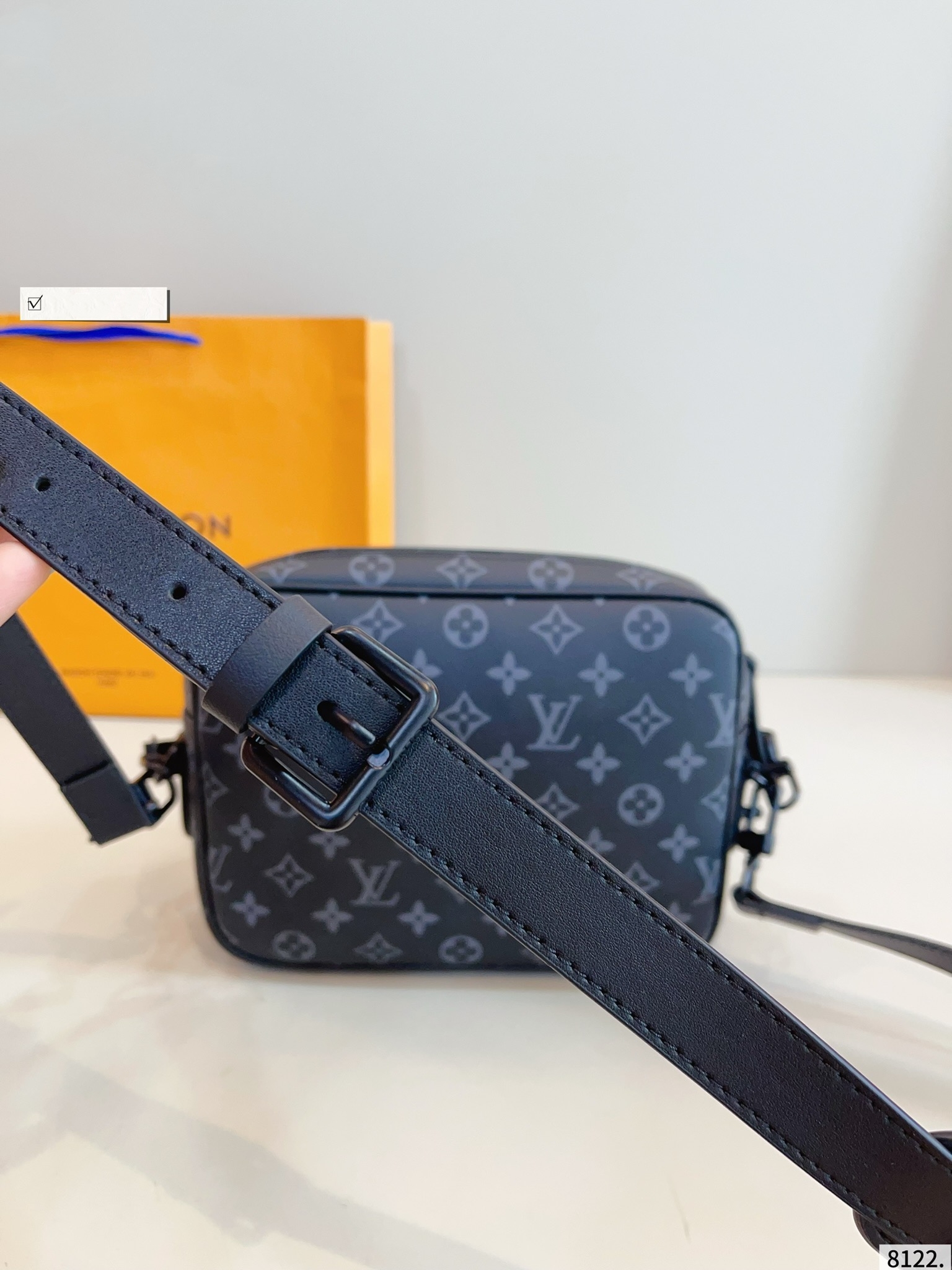 大人気定番商品★LOUIS VUITTON ルイヴィトン メッセンジャーバッグ
