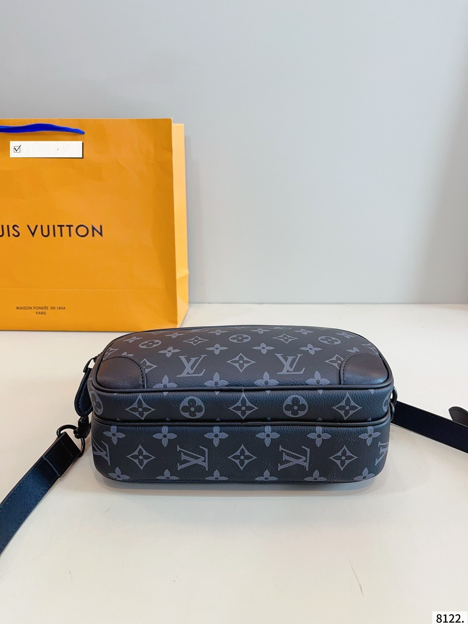 大人気定番商品★LOUIS VUITTON ルイヴィトン メッセンジャーバッグ