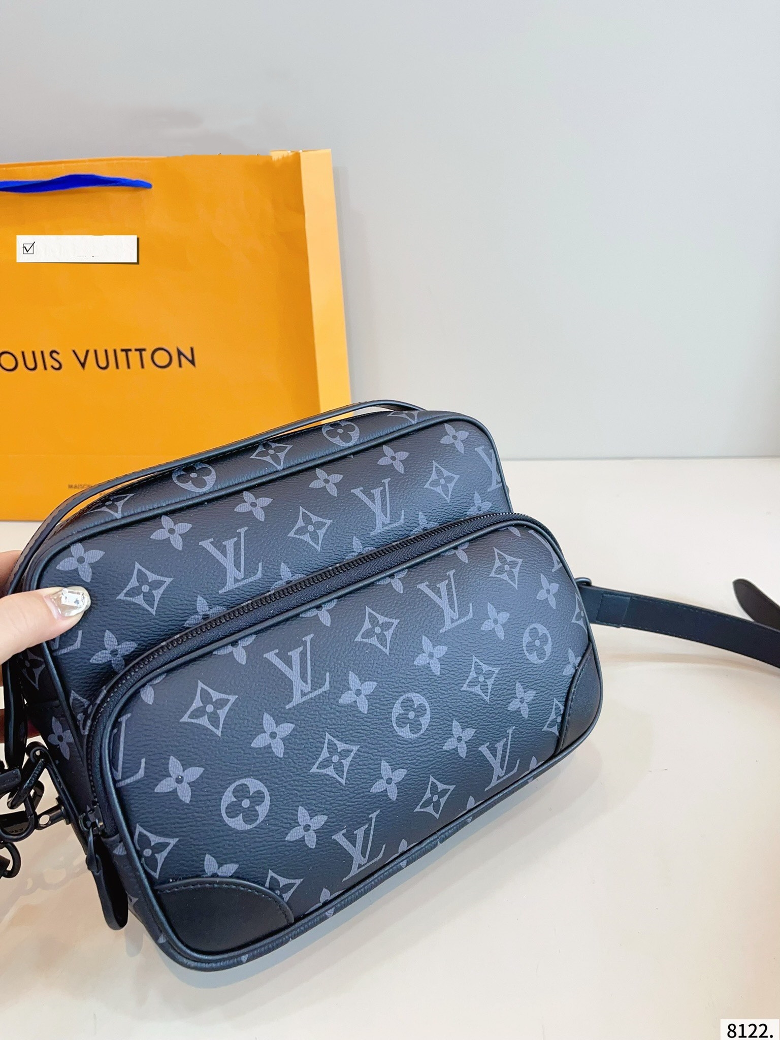 大人気定番商品★LOUIS VUITTON ルイヴィトン メッセンジャーバッグ