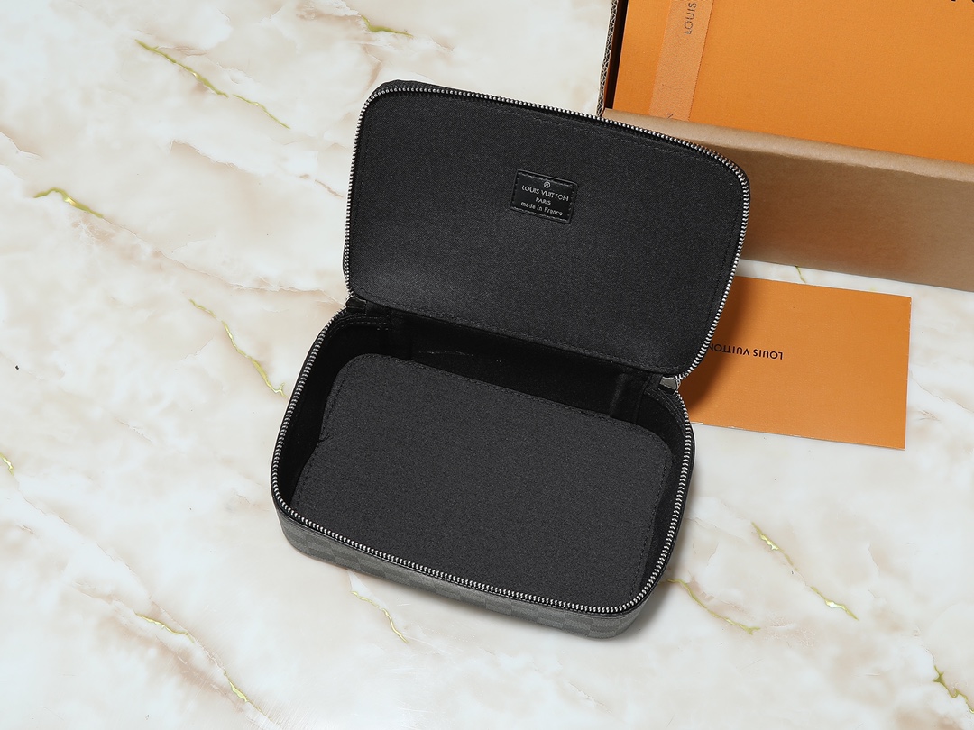 LOUIS VUITTON ルイヴィトン M43689 収納ボックス 化粧ポーチ