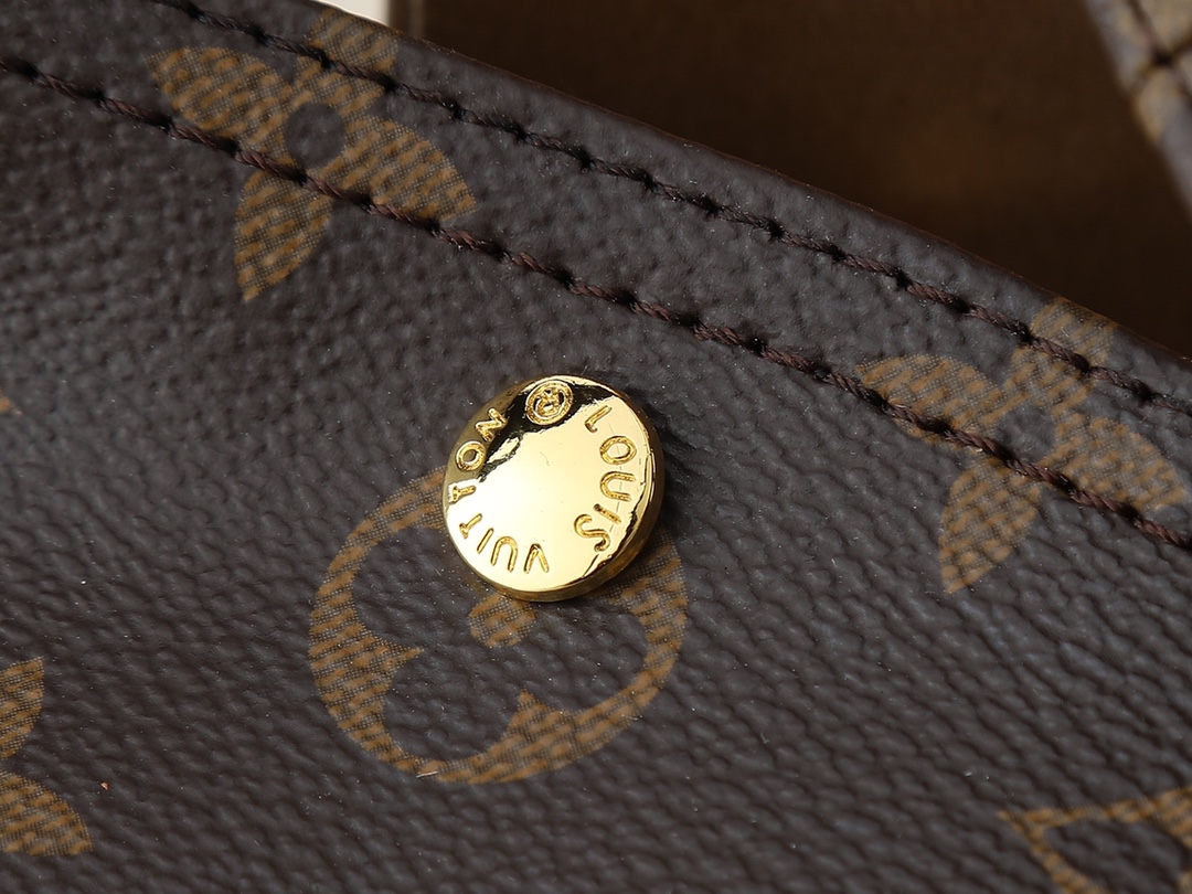 LOUIS VUITTON ルイヴィトン Atlantis BB M46816 ハンドバッグ