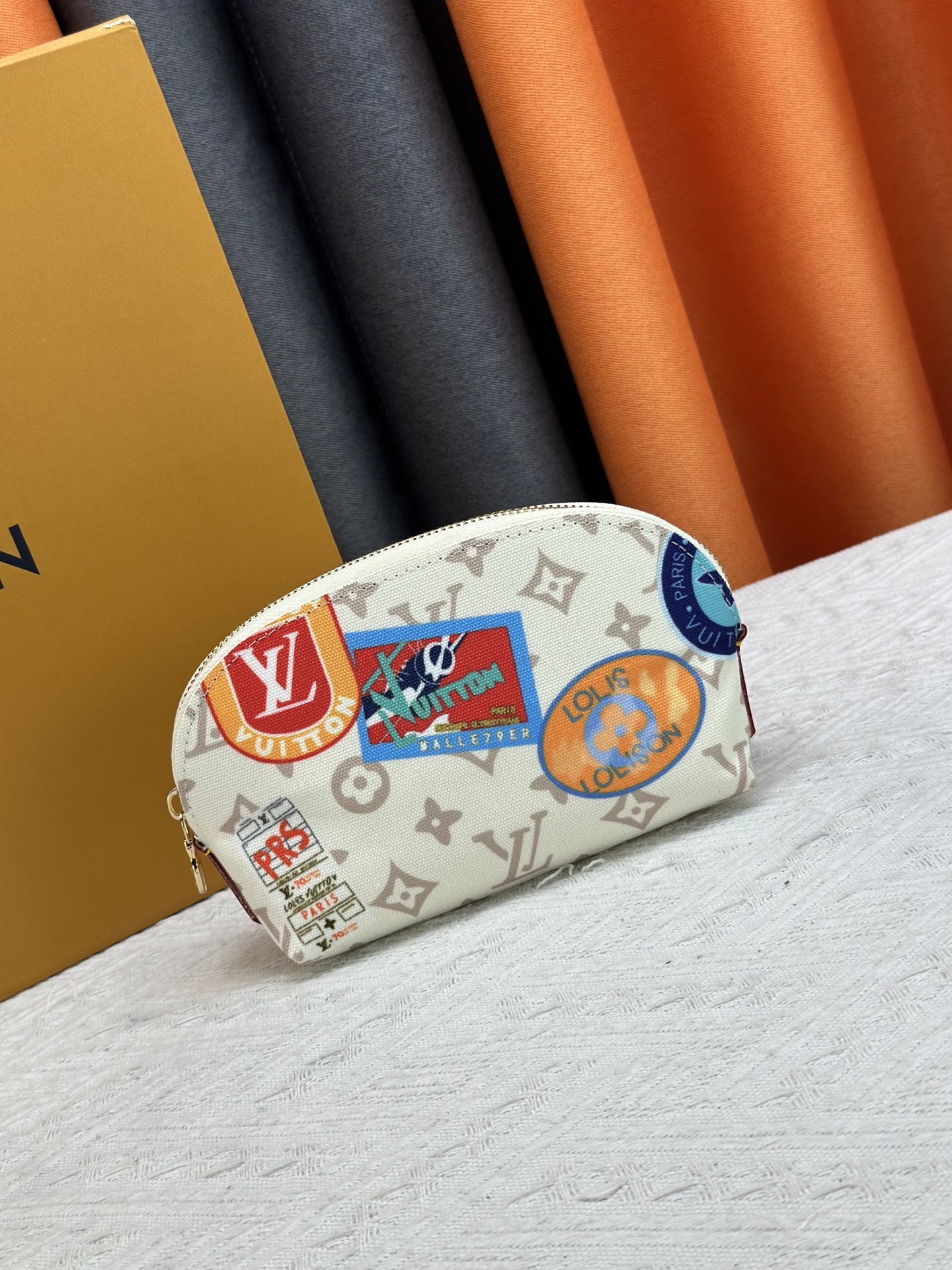 LOUIS VUITTON ルイヴィトン  M47515 小型化粧ポーチ