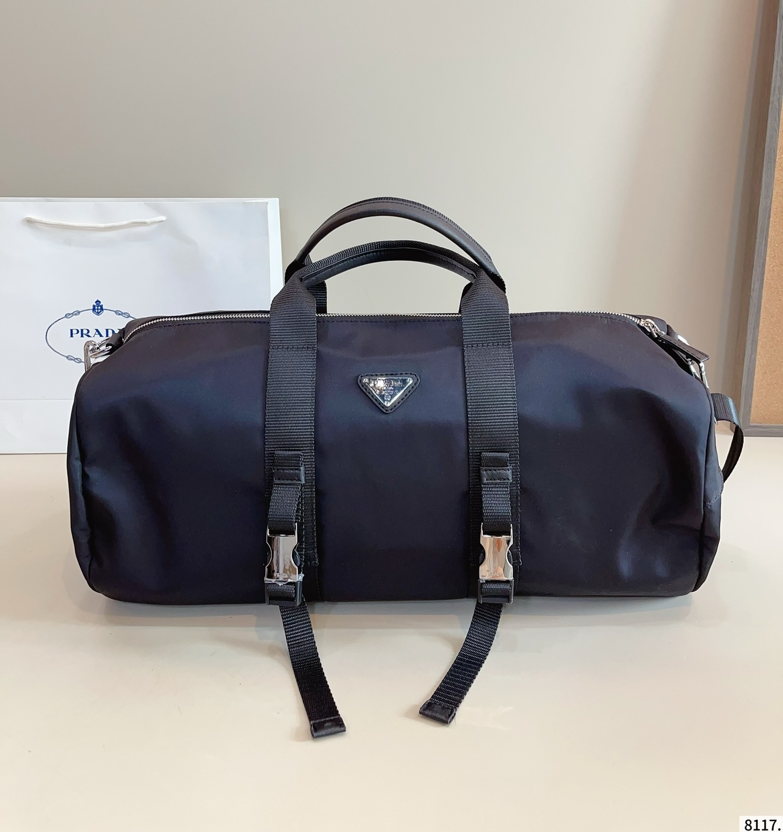 【PRADA公式旗艦店】プラダ ADIDAS 連名の旅行かばん