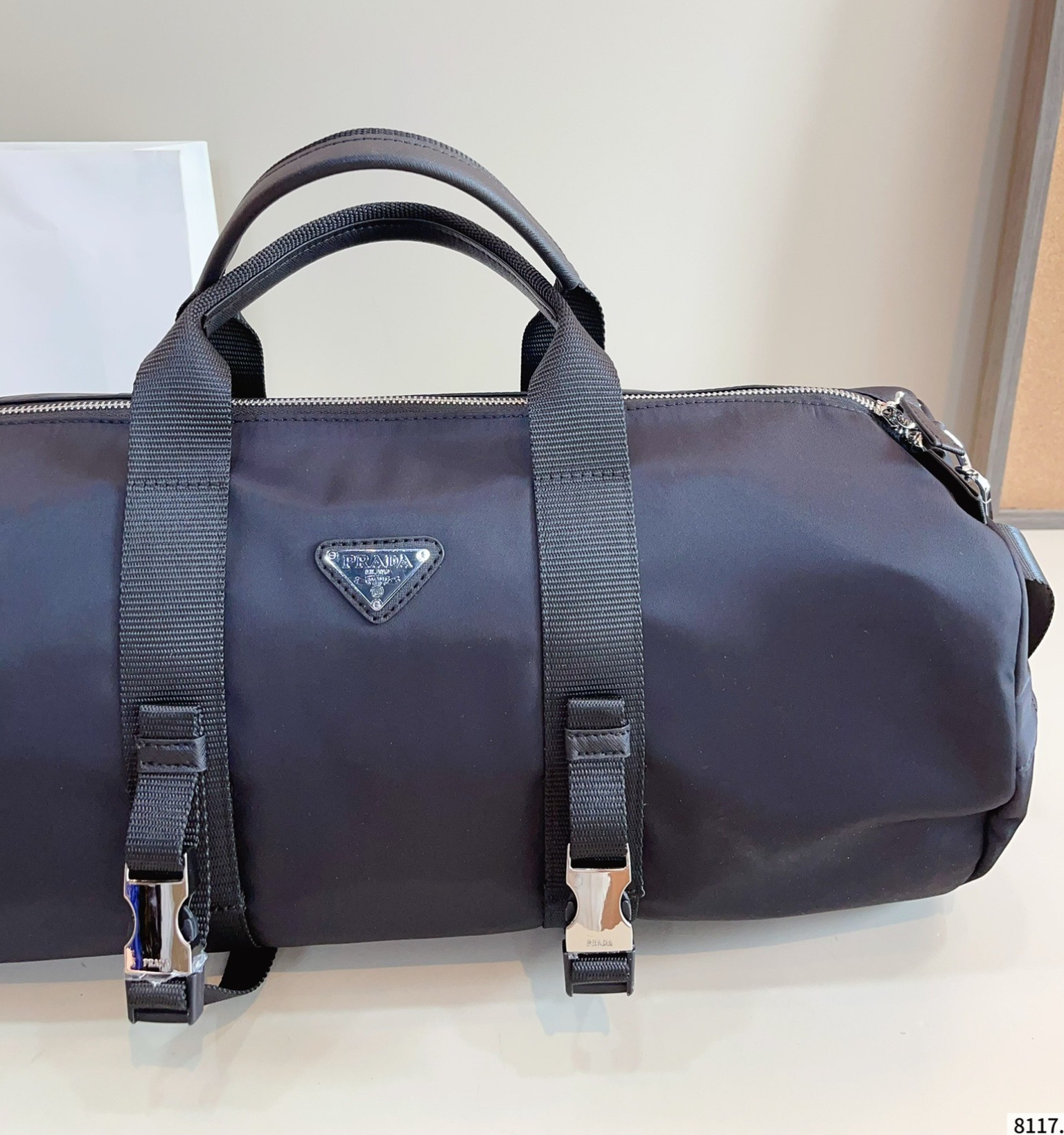 【PRADA公式旗艦店】プラダ ADIDAS 連名の旅行かばん