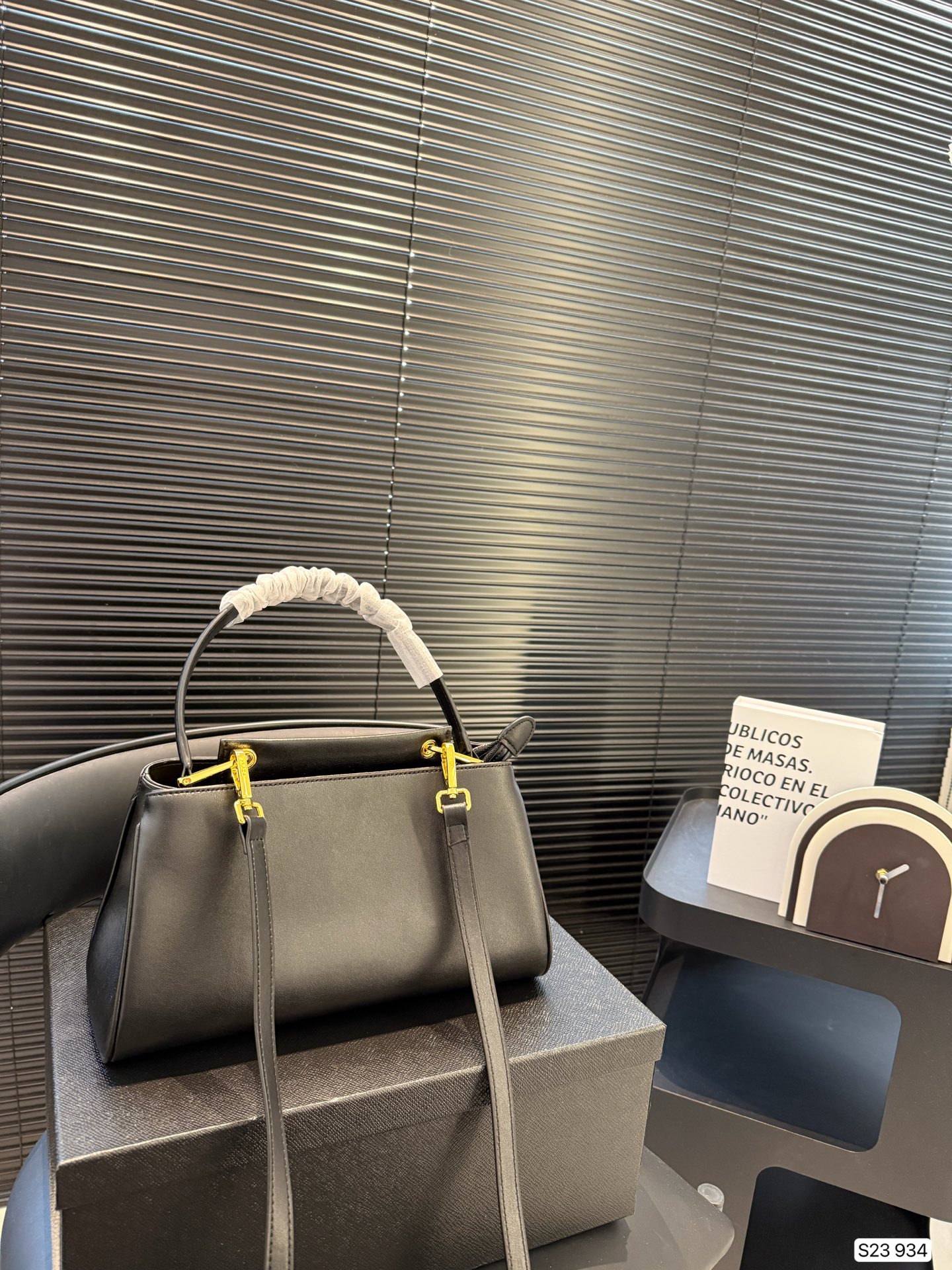 【PRADA公式旗艦店】プラダ クロスボディバッグ