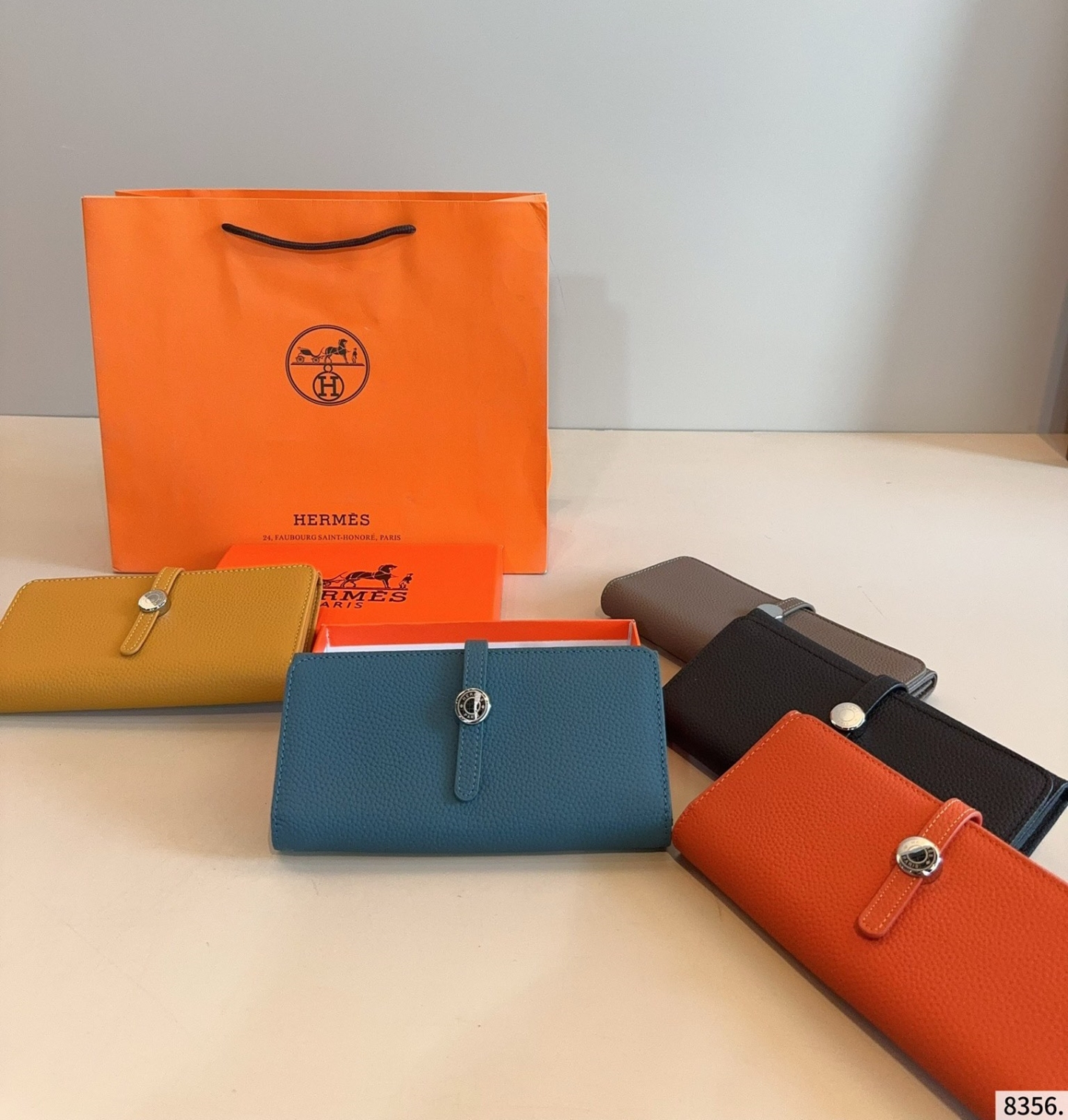 【HERMES公式旗艦店】エルメス 財布  5カラー 19*9CM