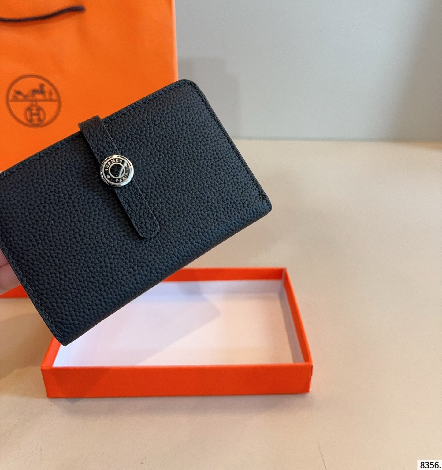 【HERMES公式旗艦店】エルメス 財布  5カラー 13*9CM