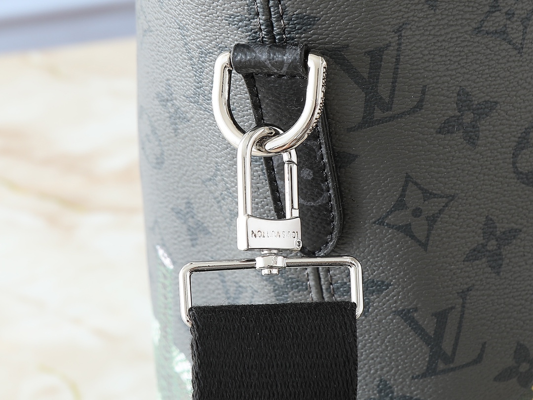 LOUIS VUITTON ルイヴィトン LV x YK Weekend Tote ハンドバッグ M46434