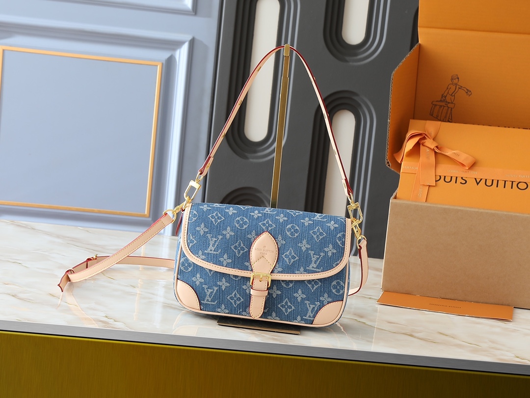 LOUIS VUITTON ルイヴィトン Diane デニムバッグ M13070