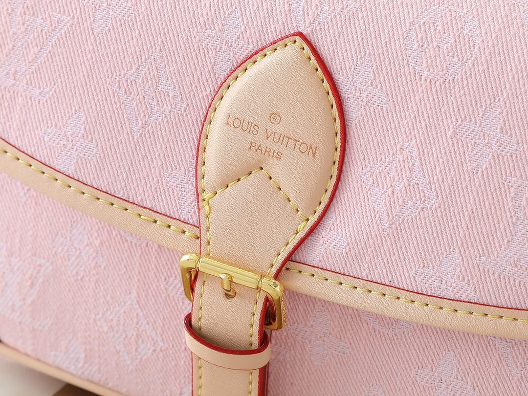 LOUIS VUITTON ルイヴィトン Diane デニムバッグ M13070