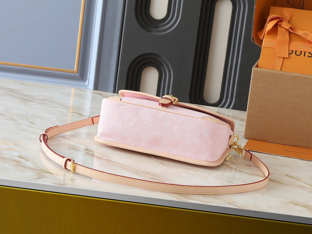 LOUIS VUITTON ルイヴィトン Diane デニムバッグ M13070