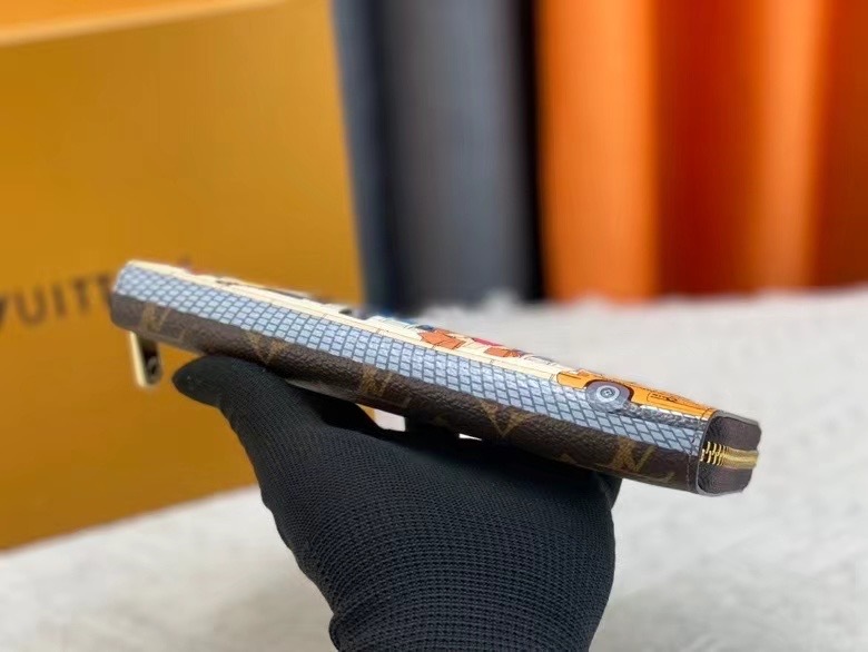 LOUIS VUITTON（ルイヴィトン）Vivian 財布 M60017