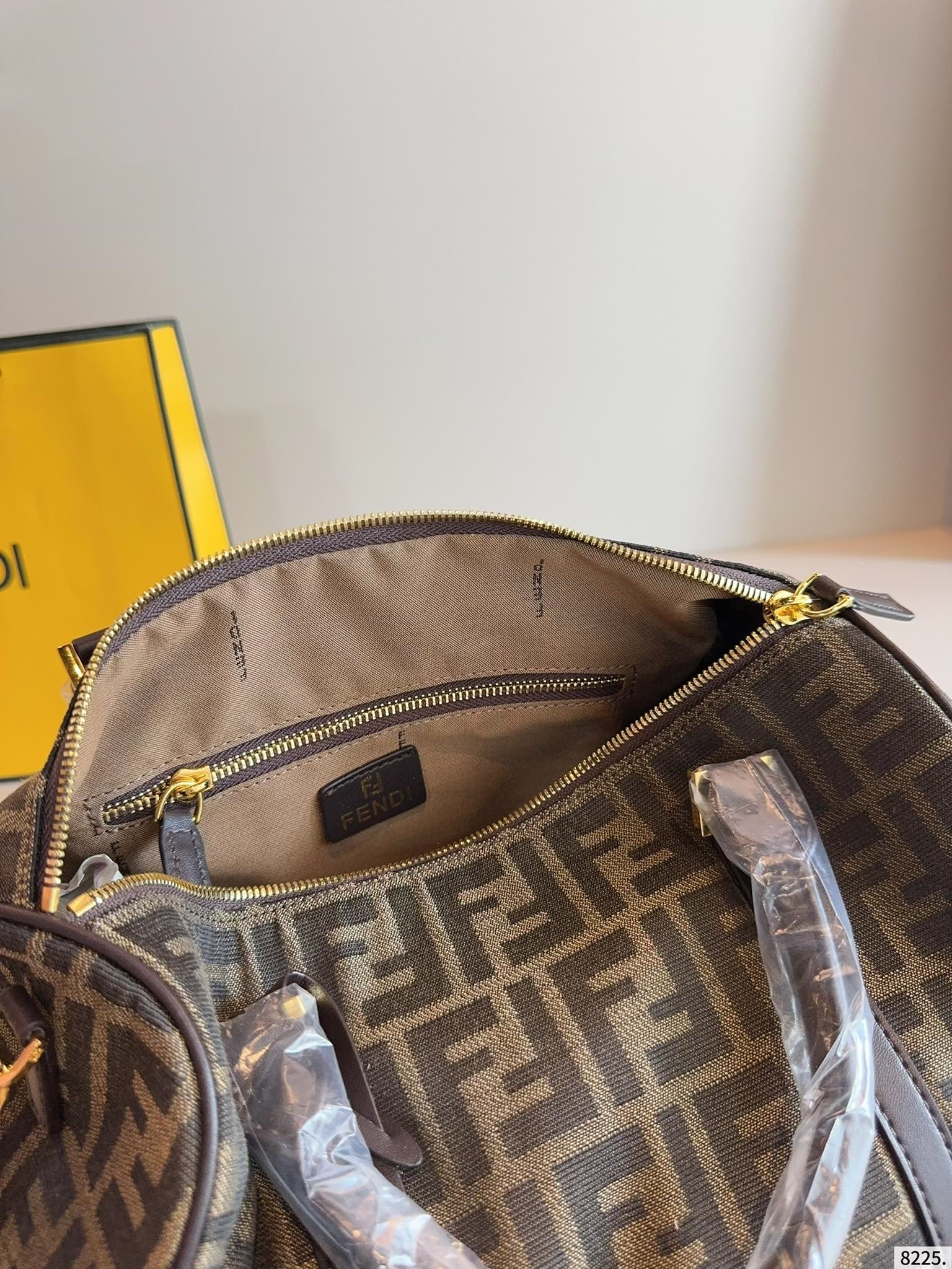 【FENDI公式旗艦店】フェンディ ボストンショルダーバッグ 30*17*20cm