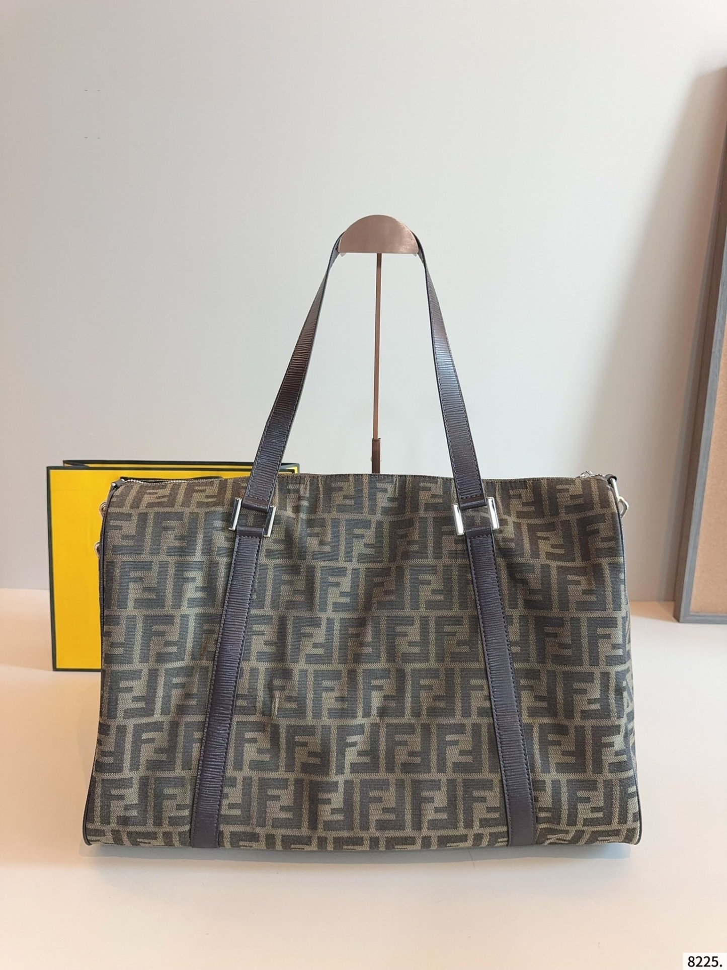 【FENDI公式旗艦店】フェンディ ボストン旅行バッグ 47*21*30cm